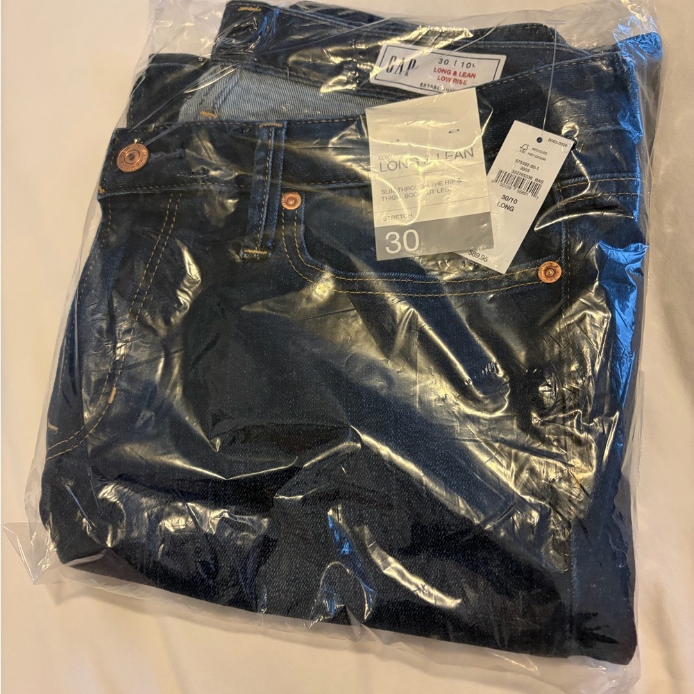 NWT GAP Low Rise Bootcut Jeans - Picture 11 of 13